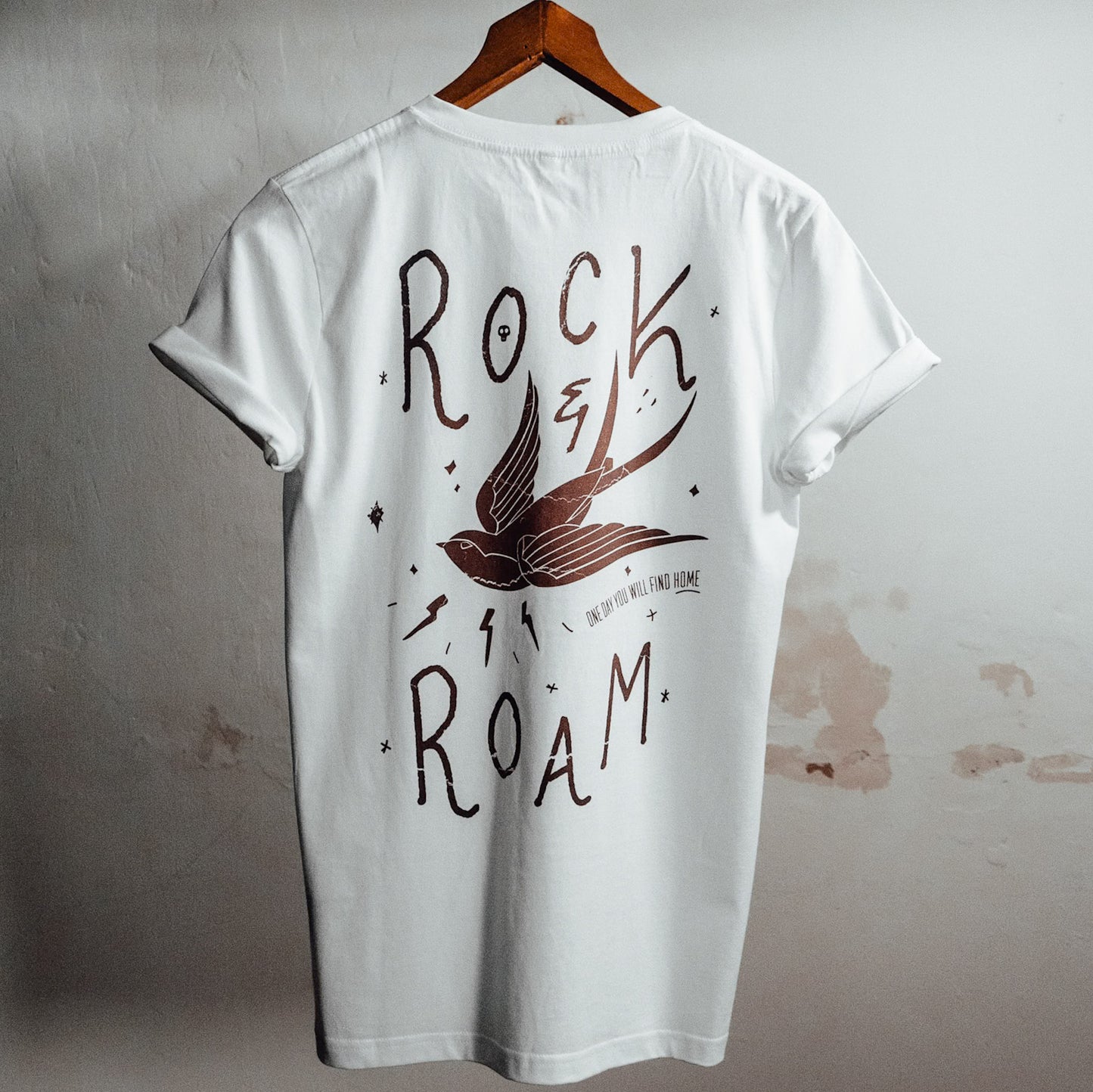 ROCK AND ROAM T-SHIRT