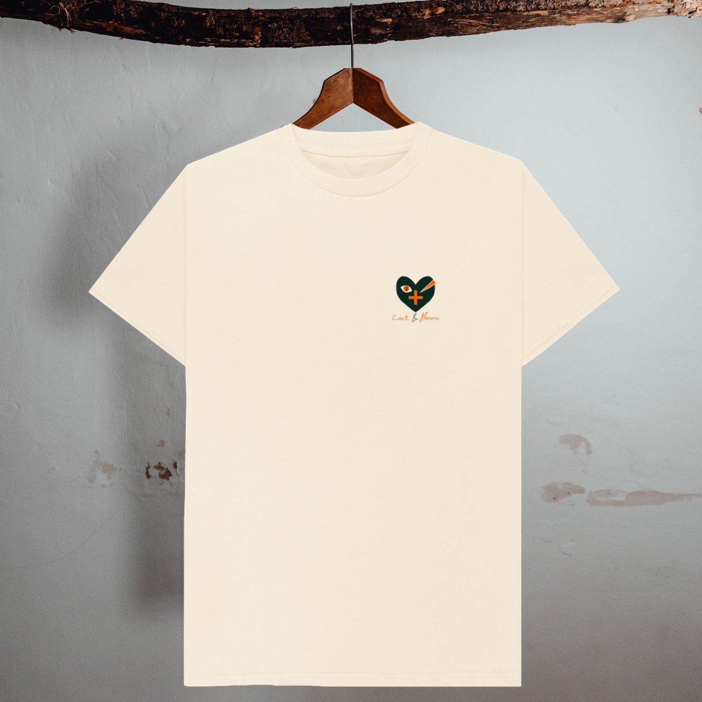 CAT AND HERON - POCKET PRINT T-SHIRT