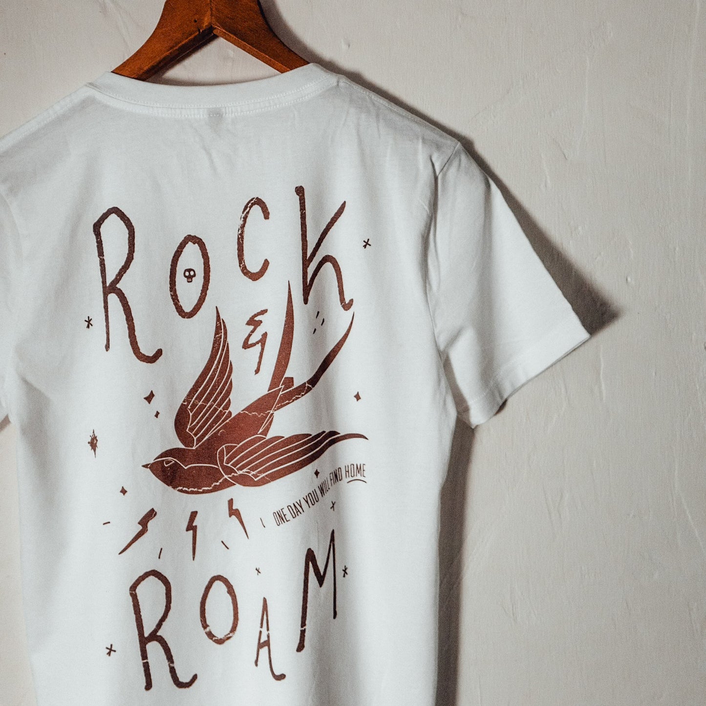 ROCK AND ROAM T-SHIRT