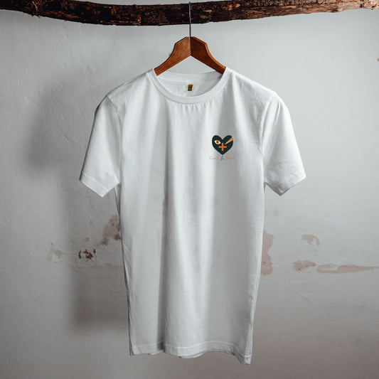 CAT AND HERON - POCKET PRINT T-SHIRT